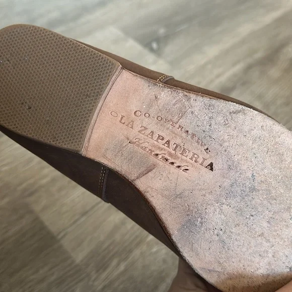 LA Zapateria Handmade Brown Snap Button Leather Booties - Picture 10 of 13